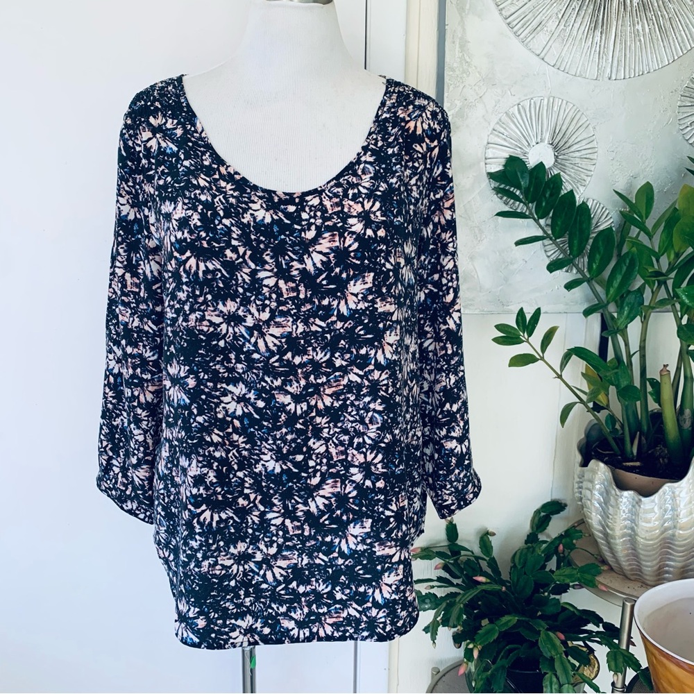 NWT Max Studio 100% silk printed long sleeve blouse size XL